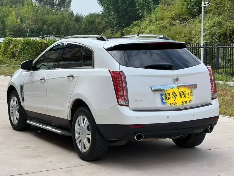 潍坊16年凯迪拉克SRX4