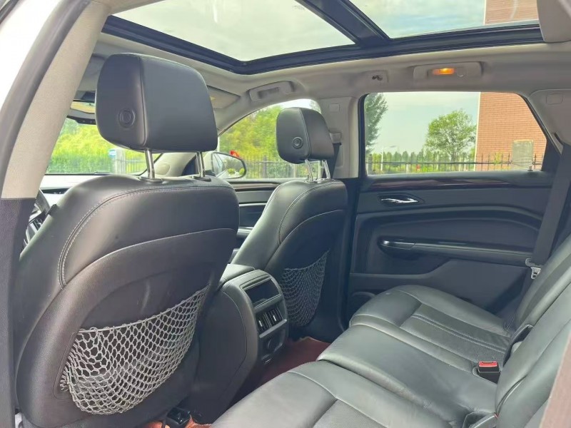 潍坊16年凯迪拉克SRX8