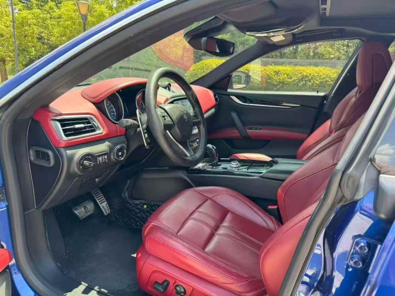 枣庄17年玛莎拉蒂Ghibli5