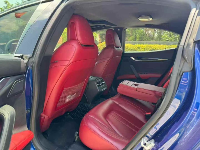 枣庄17年玛莎拉蒂Ghibli6