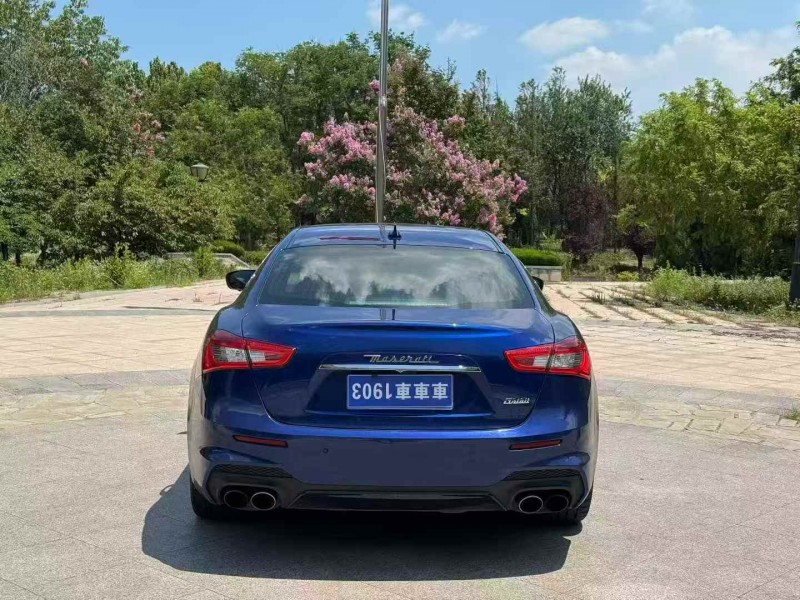 枣庄17年玛莎拉蒂Ghibli9