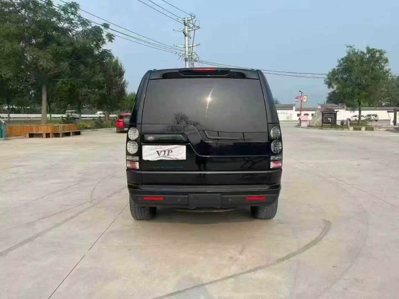 徐州16年路虎发现9