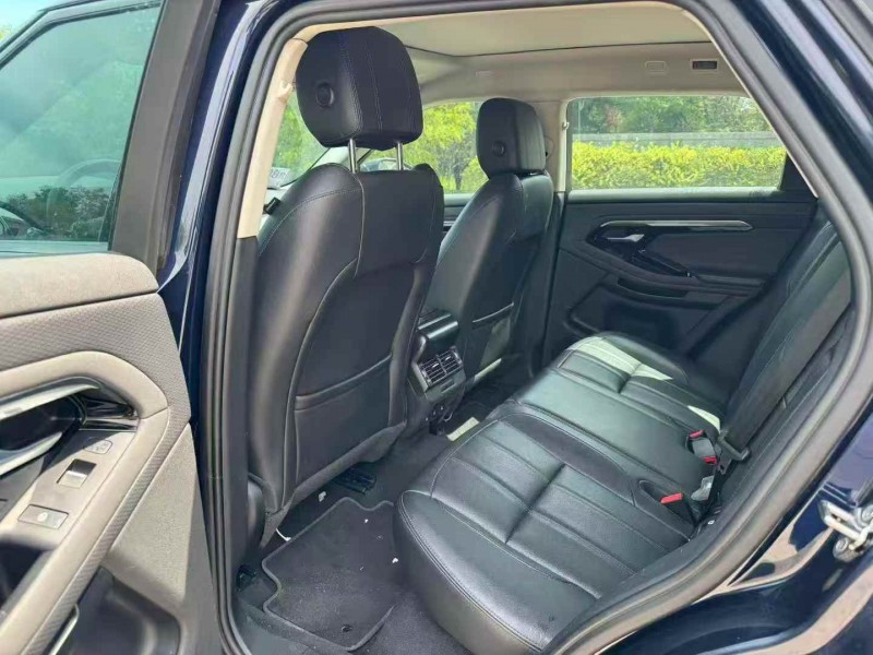 青岛20年路虎极光6