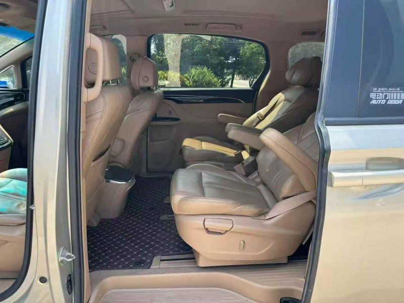 青岛19年别克GL86