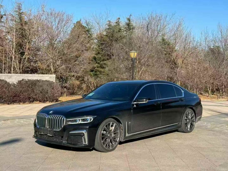 东营19年宝马7系3