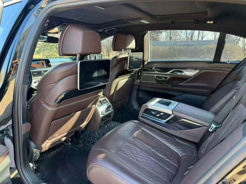 东营19年宝马7系6