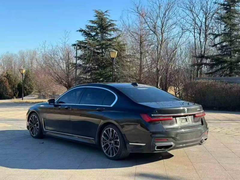 东营19年宝马7系8