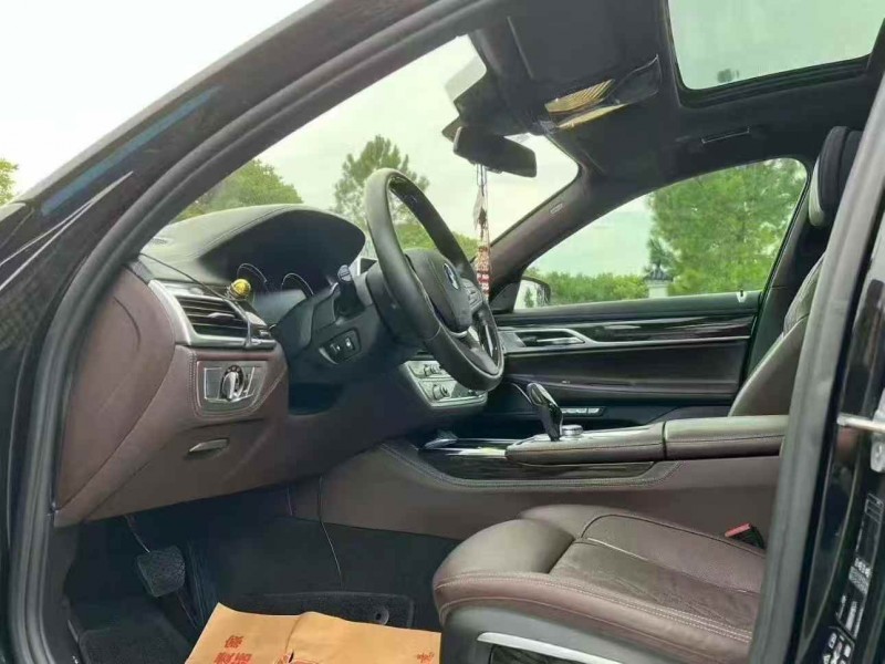 沧州16年宝马7系5