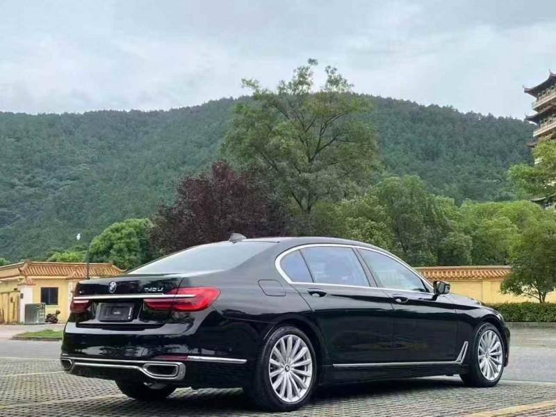 沧州16年宝马7系8