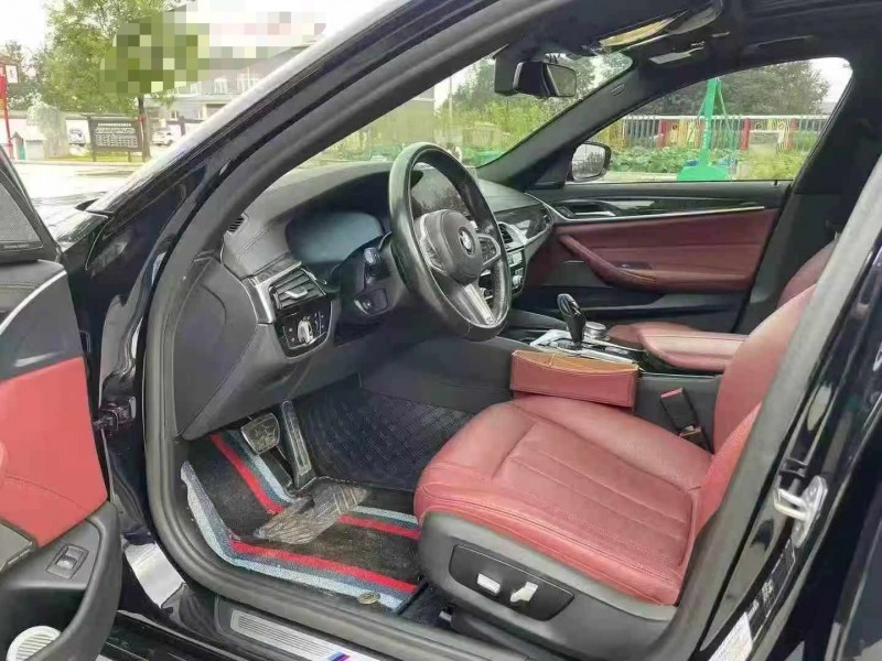 徐州19年宝马5系3