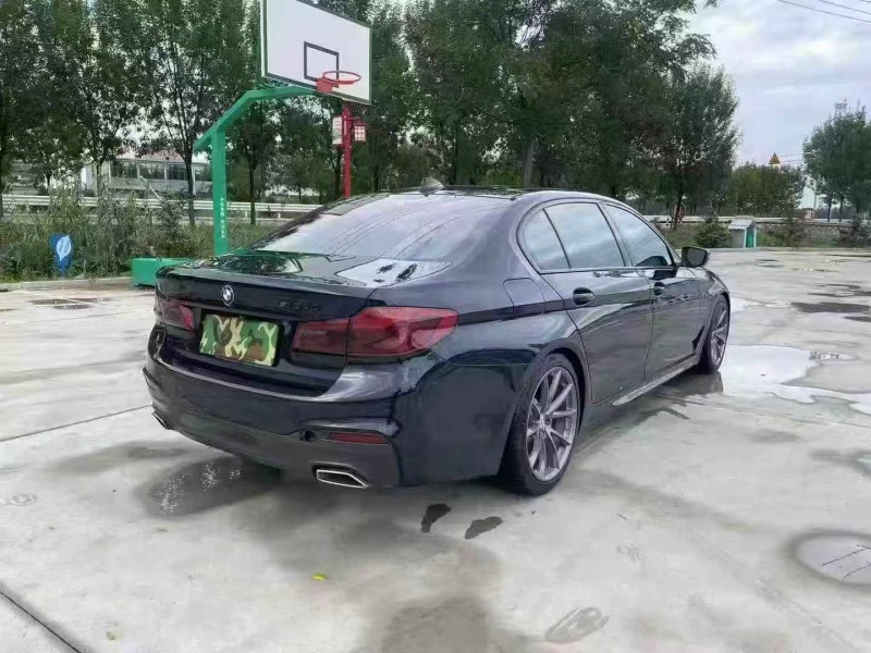 徐州19年宝马5系8