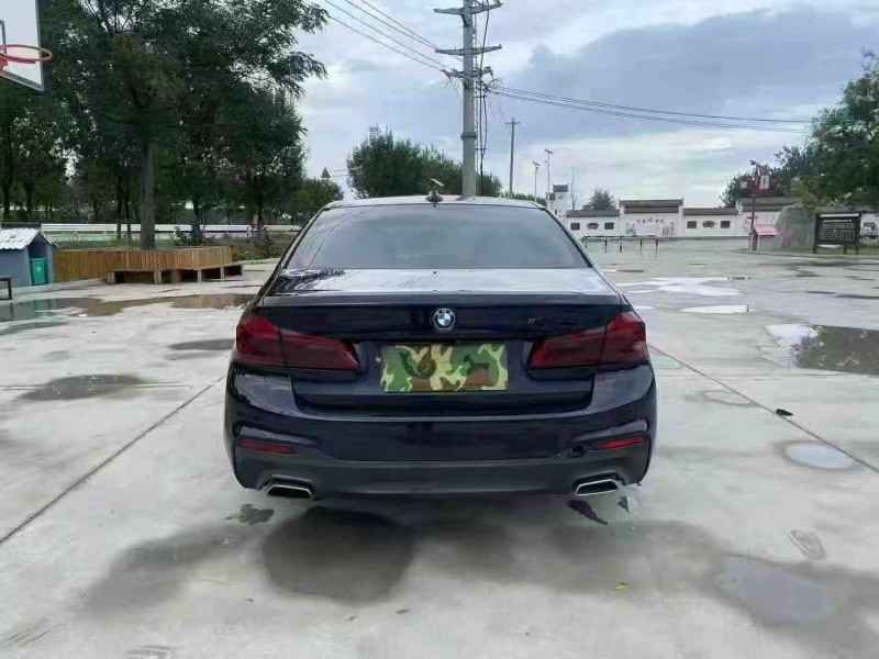 徐州19年宝马5系9