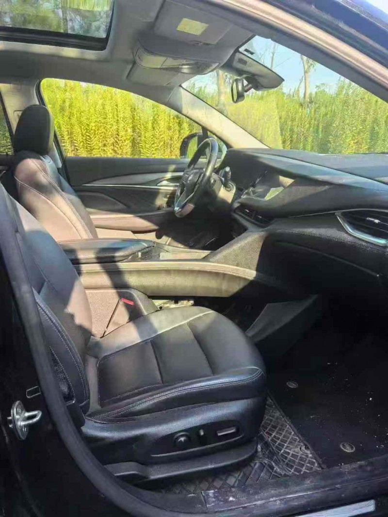 荆州22年别克昂科旗4