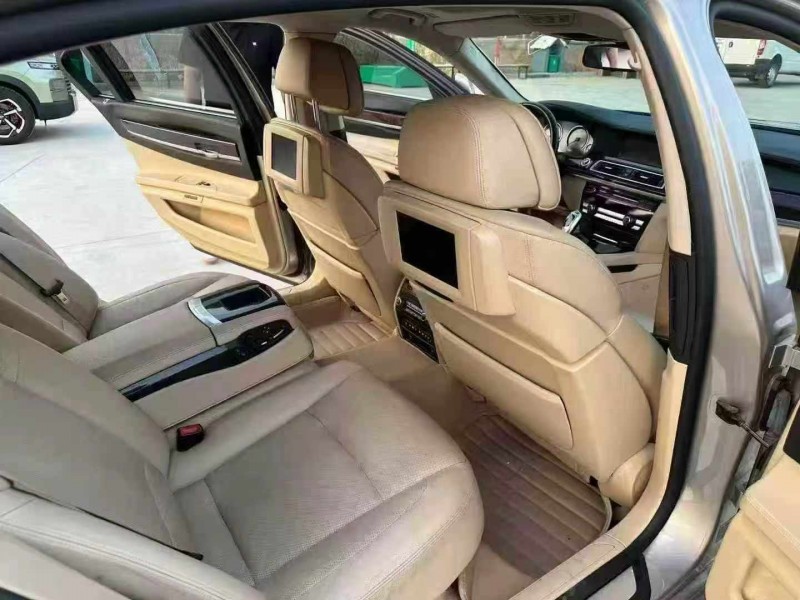 徐州12年宝马7系5