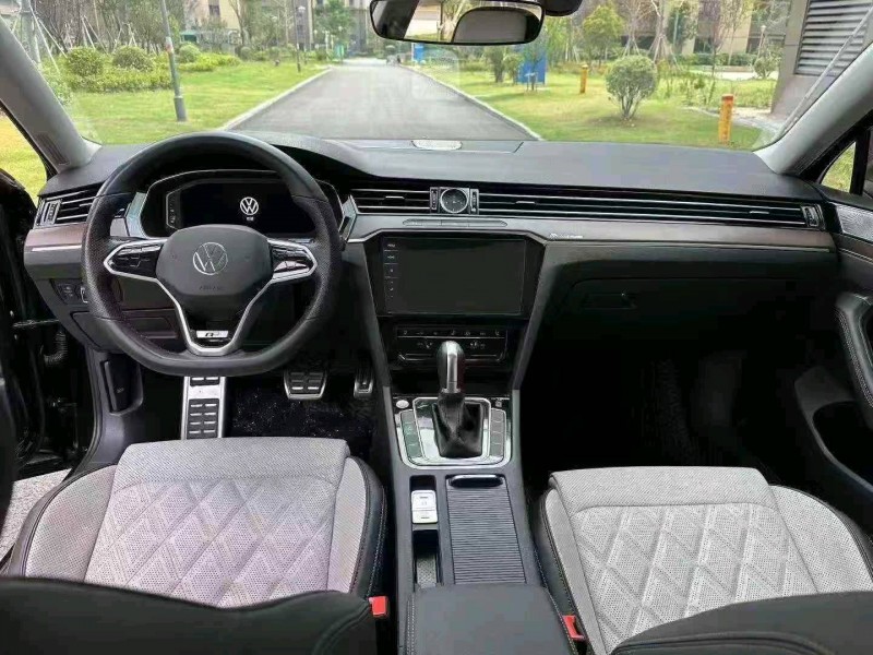 南京24年大众迈腾4