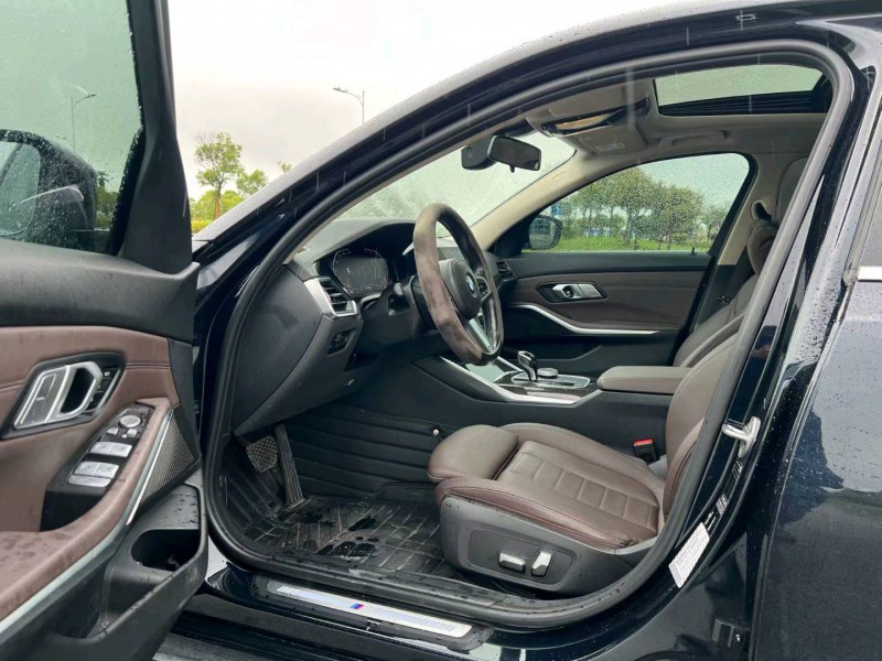 盐城21年宝马3系4