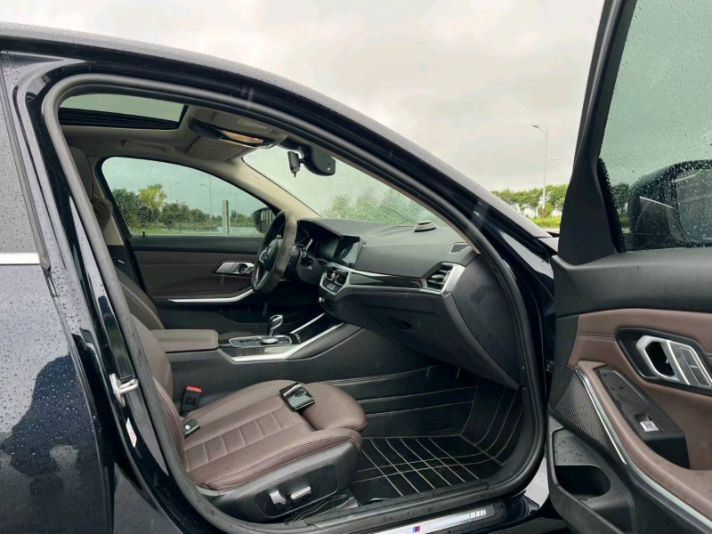 盐城21年宝马3系6