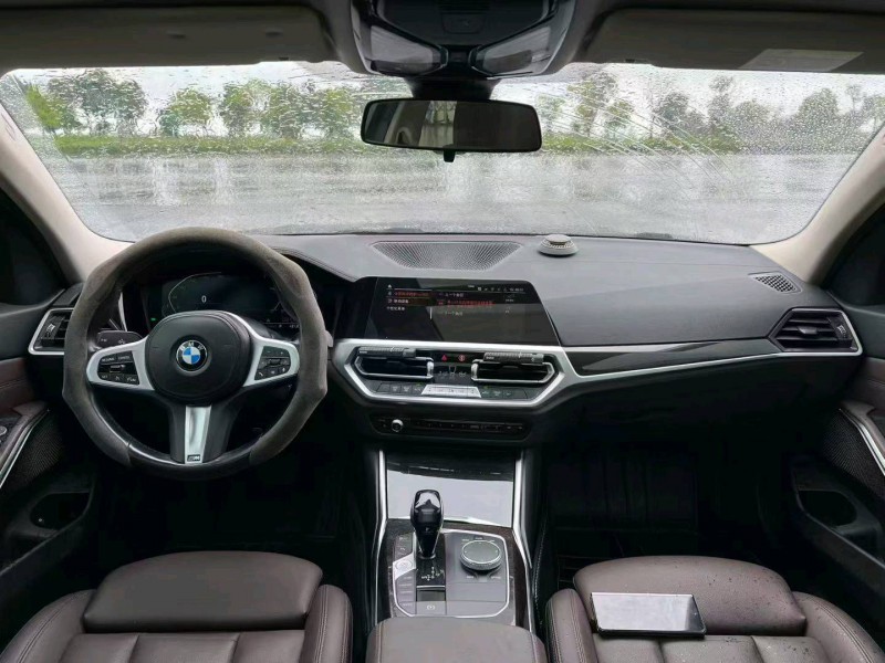 盐城21年宝马3系7