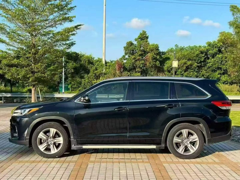 湛江19年丰田汉兰达2