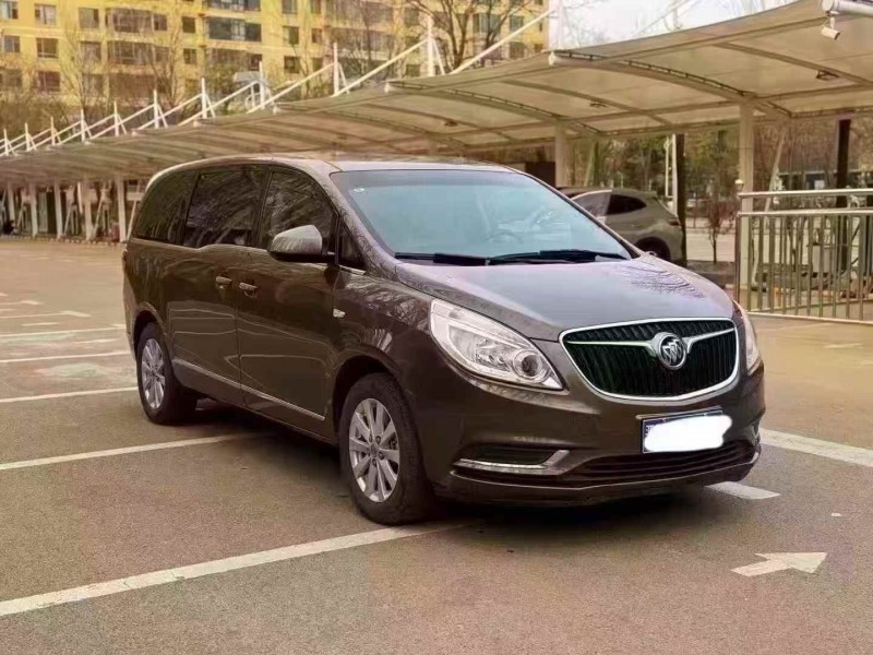 长治18年别克GL82