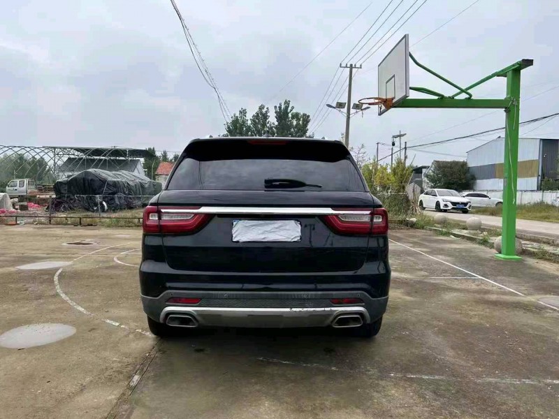 徐州20年红旗HS79