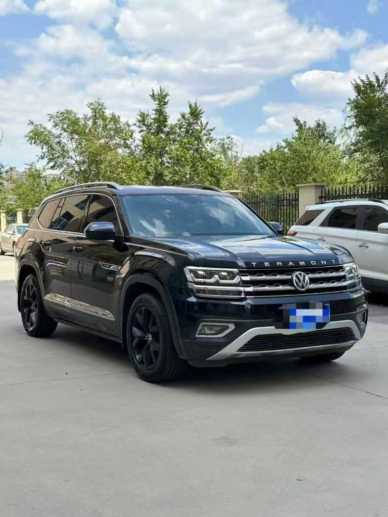 赤峰18年大众途昂2