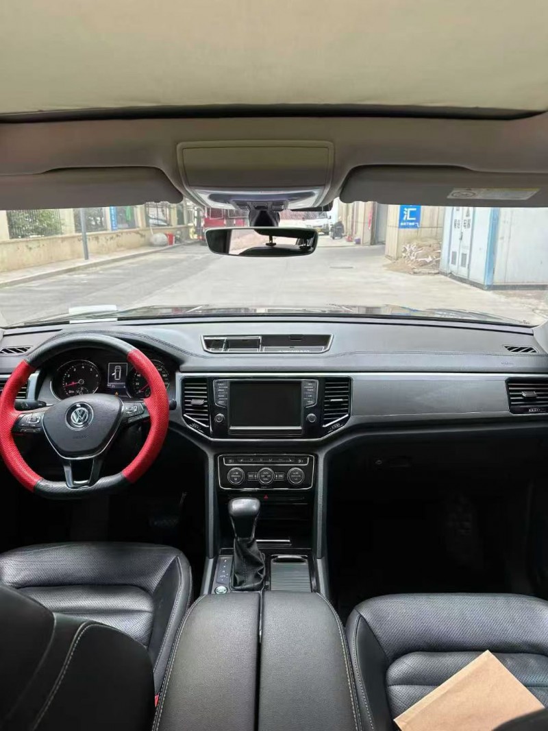 赤峰18年大众途昂4