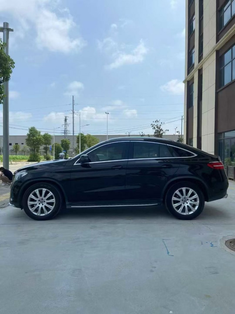 邵阳19年奔驰GLE8