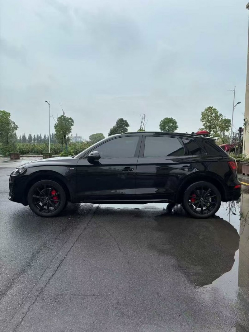 湘潭23年奥迪Q58