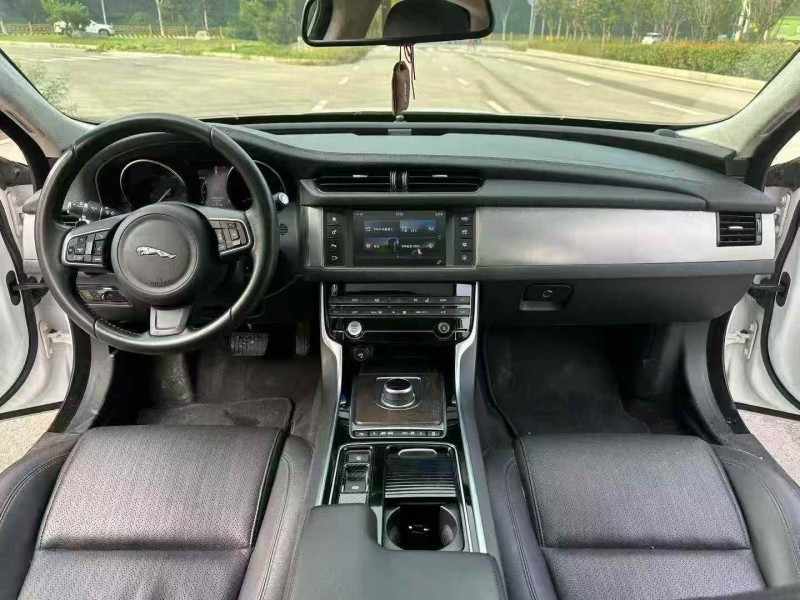 枣庄17年捷豹XFL7