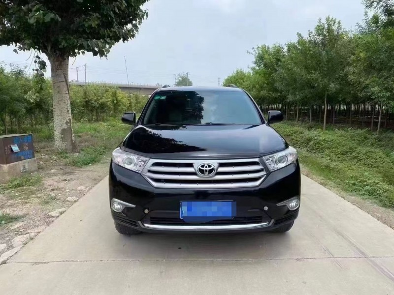 新乡14年丰田汉兰达1