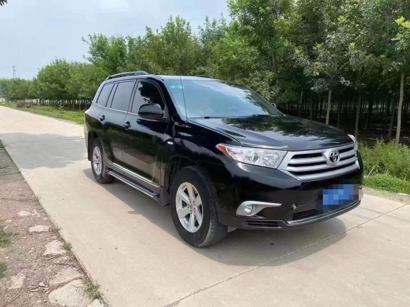 新乡14年丰田汉兰达2