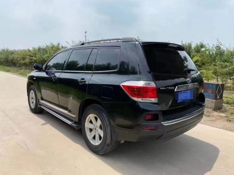 新乡14年丰田汉兰达7