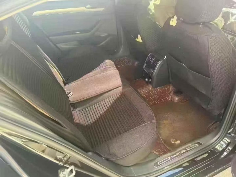 保定18年大众迈腾6