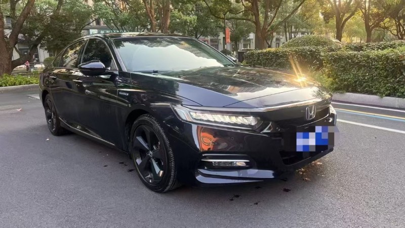 湖州21年本田雅阁3