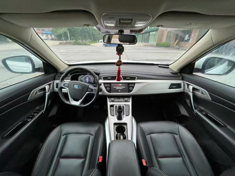 宜昌19年吉利博越5