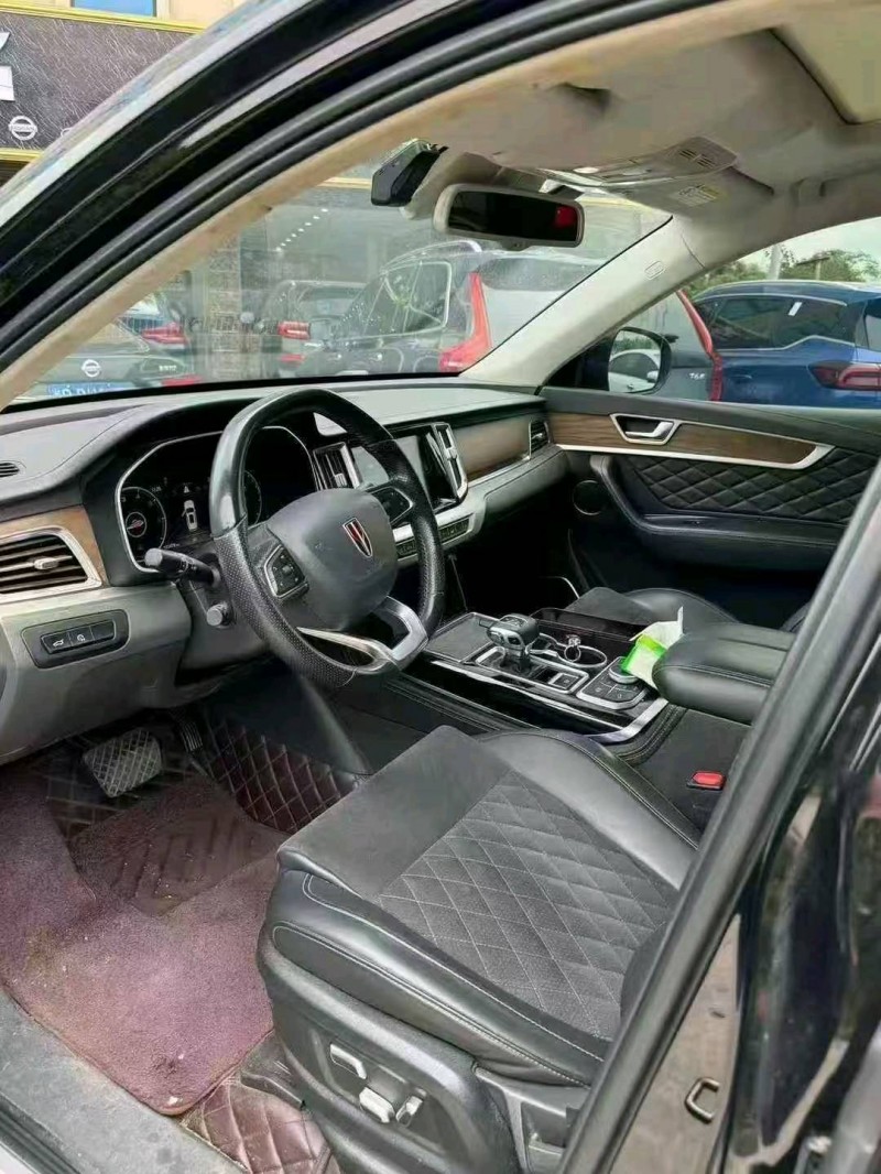 长沙22年红旗HS74