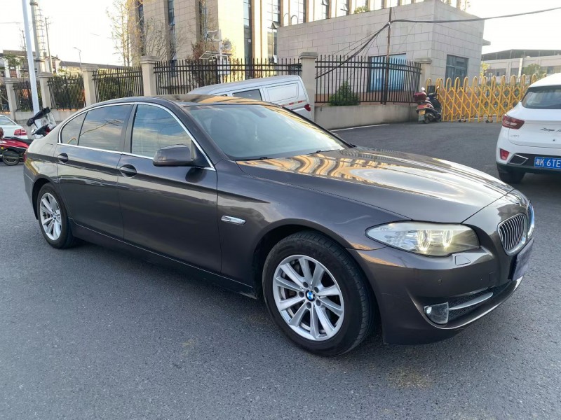 娄底12年宝马5系3