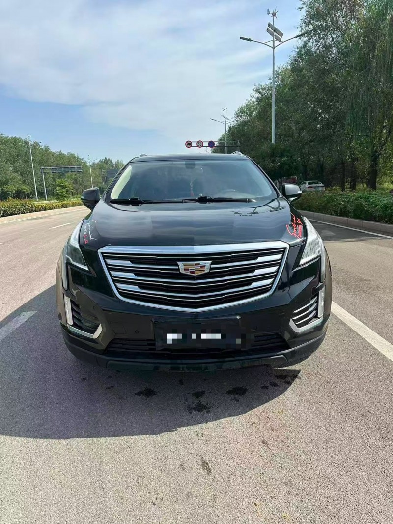 枣庄17年凯迪拉克XT51