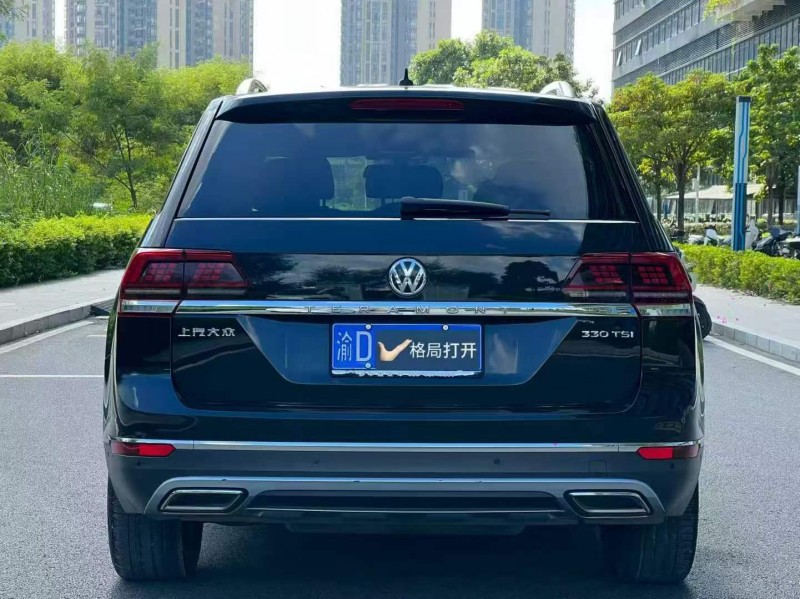 东莞18年大众途昂9