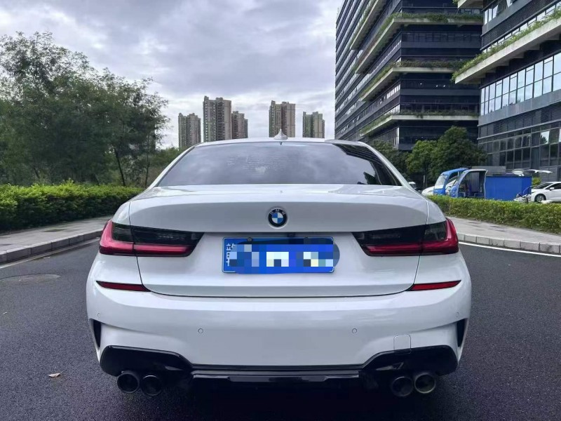 东莞21年宝马3系9