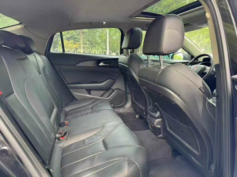 青岛20年红旗H55