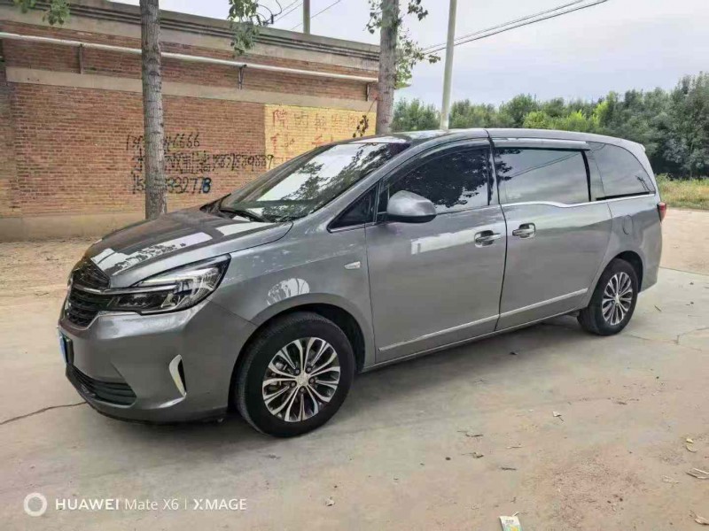 保定21年别克GL85