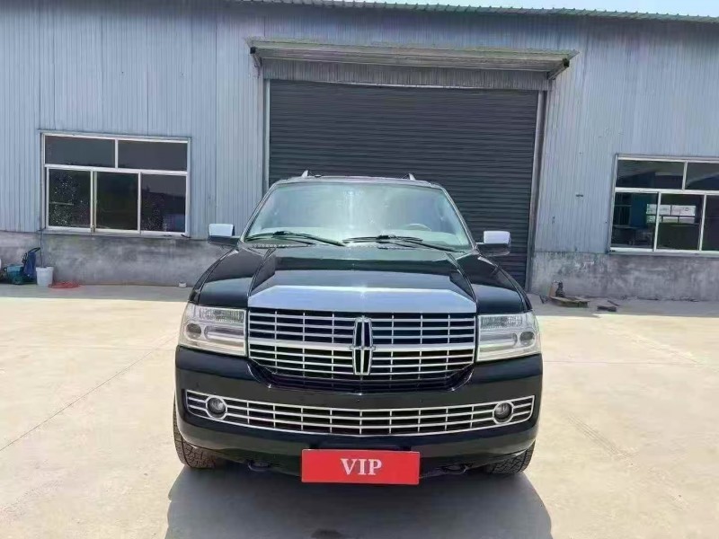 枣庄12年林肯领航员1