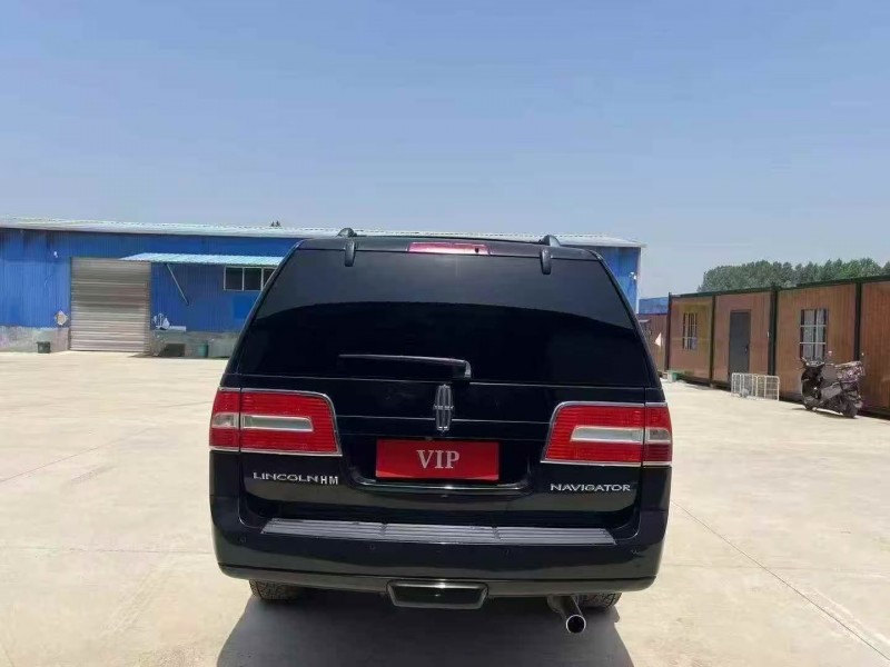 枣庄12年林肯领航员9