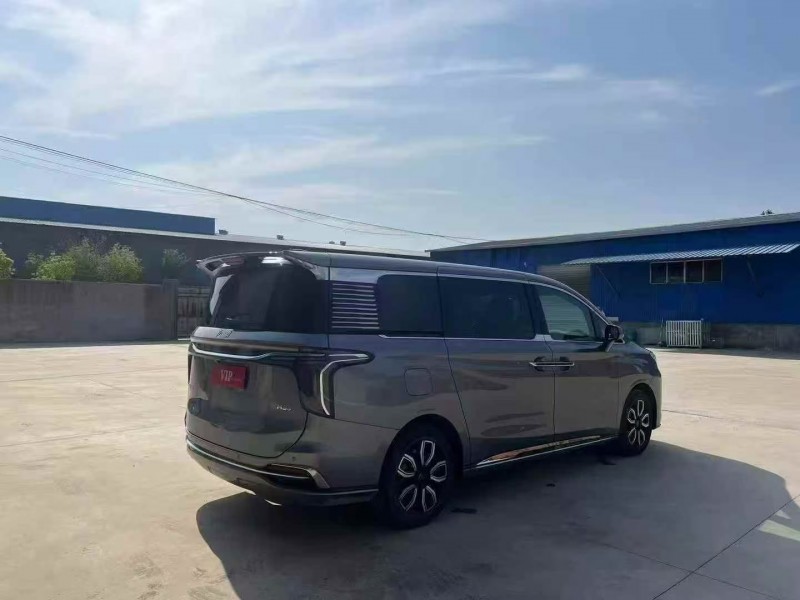 枣庄22年红旗HQ97