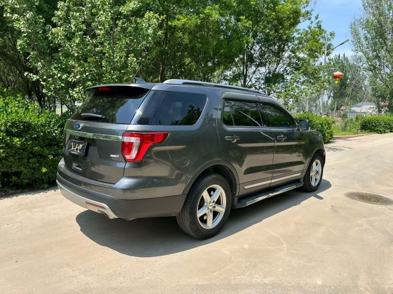 廊坊16年福特探险者8