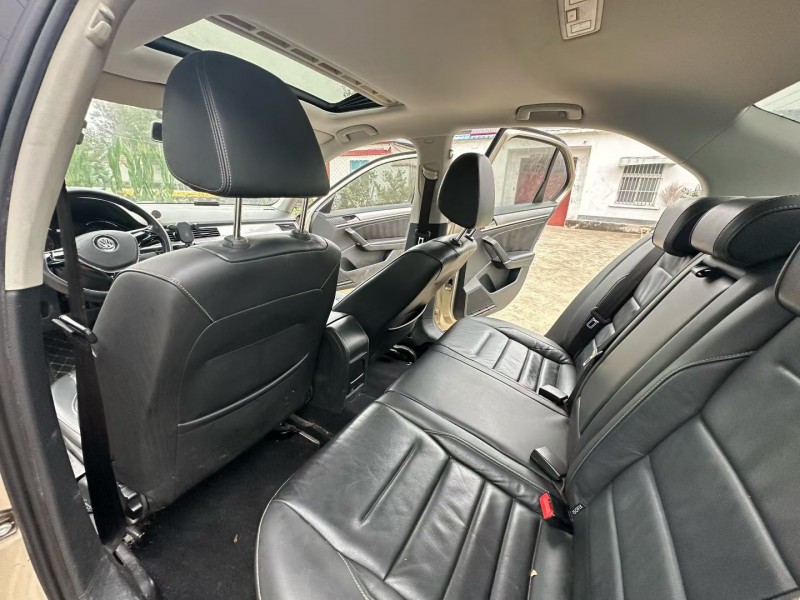 徐州16年大众宝来6