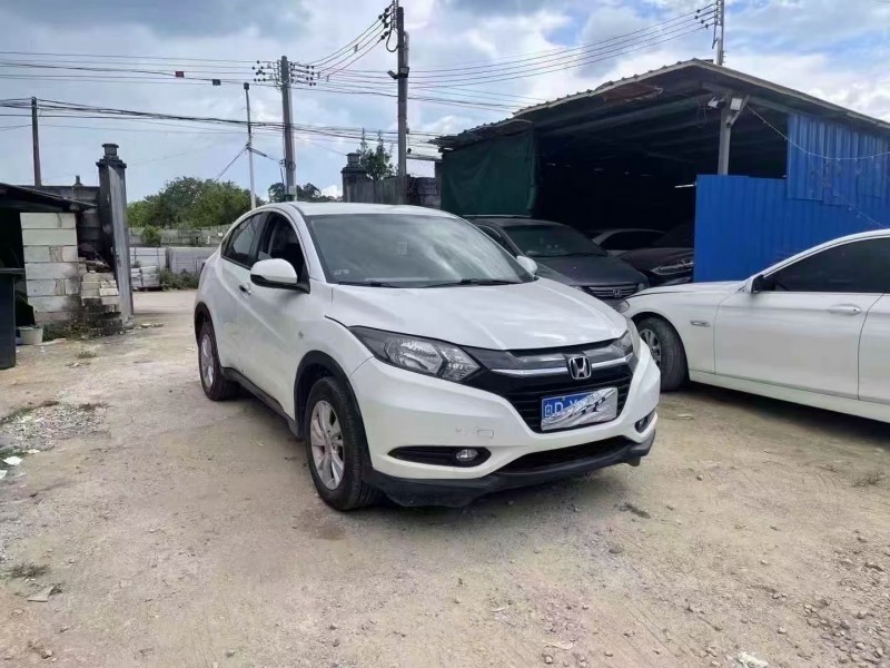 江门19年本田缤智3