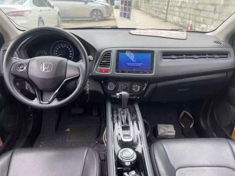 江门19年本田缤智4